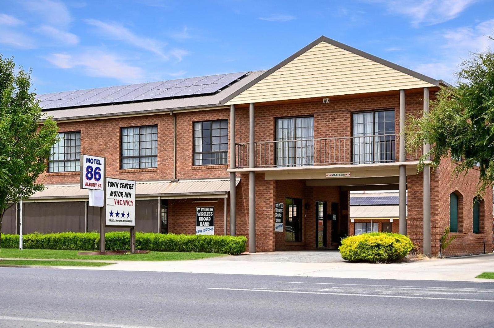 Holbrook Town Centre Motor Inn Eksteriør bilde